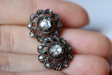 Load image into Gallery viewer, Diamond Flower Earrings