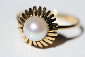 Sunburst Pearl Solitaire Ring